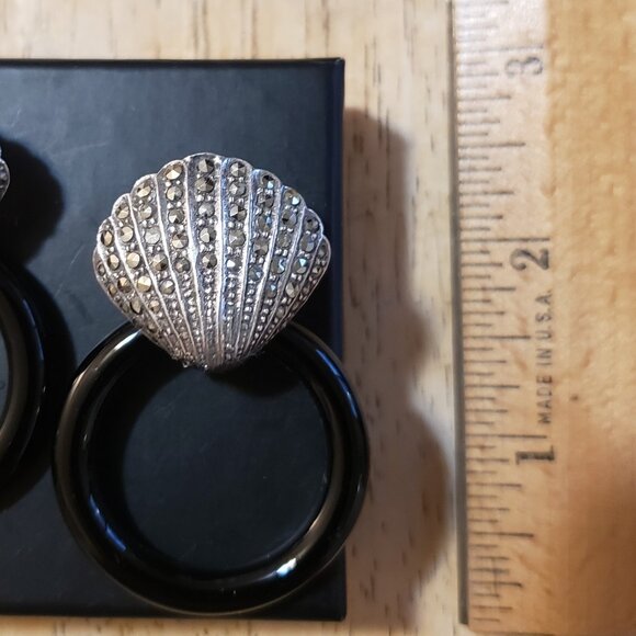 Vintage Modern Deco Silver Sea Shell Post Earrings with Black Round Design - Picture 2 of 5